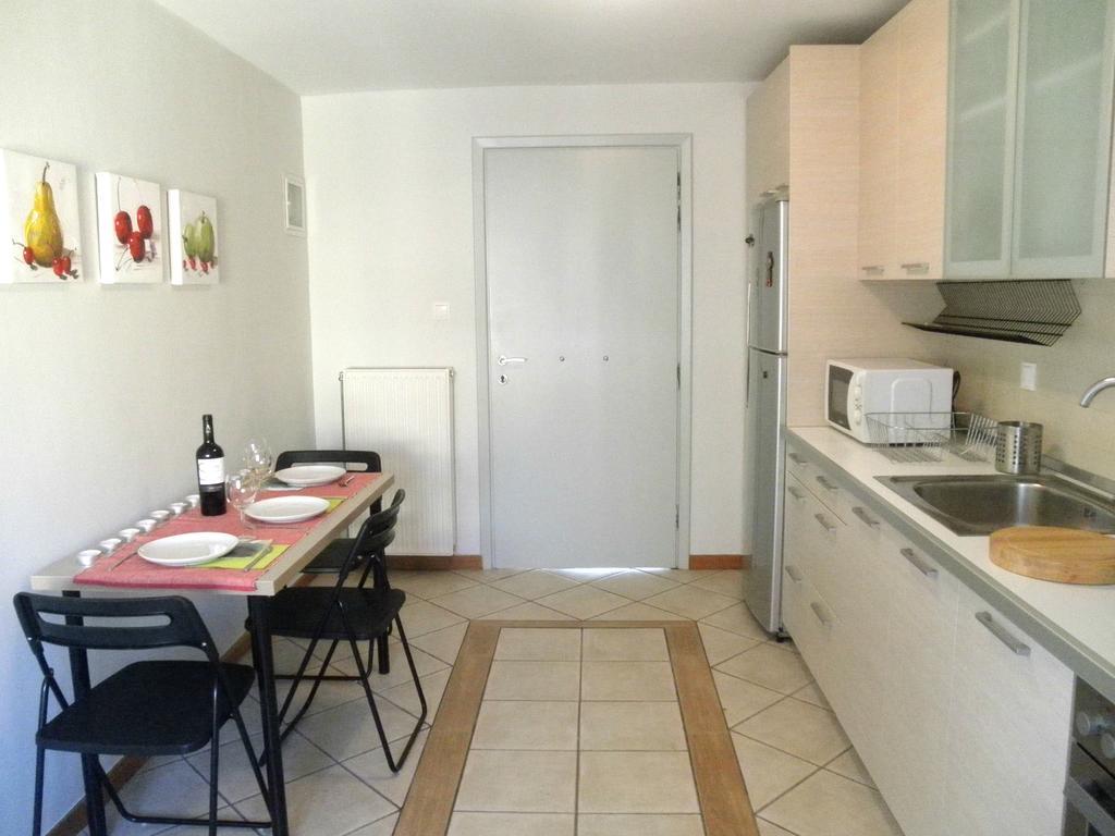 Artemis' Star Apartment Bagian luar foto