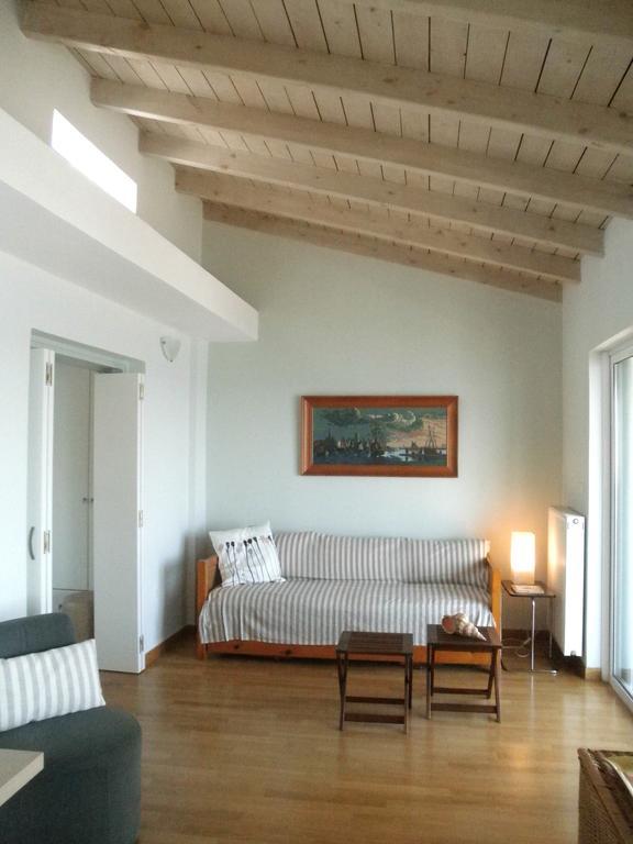 Artemis' Star Apartment Bagian luar foto